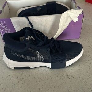 Nike Basketball LBJ Witness VIII Midnight Blue and White Athletic Shoes